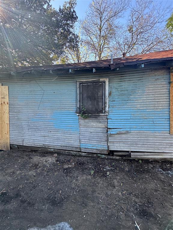 Second Ave - Residential