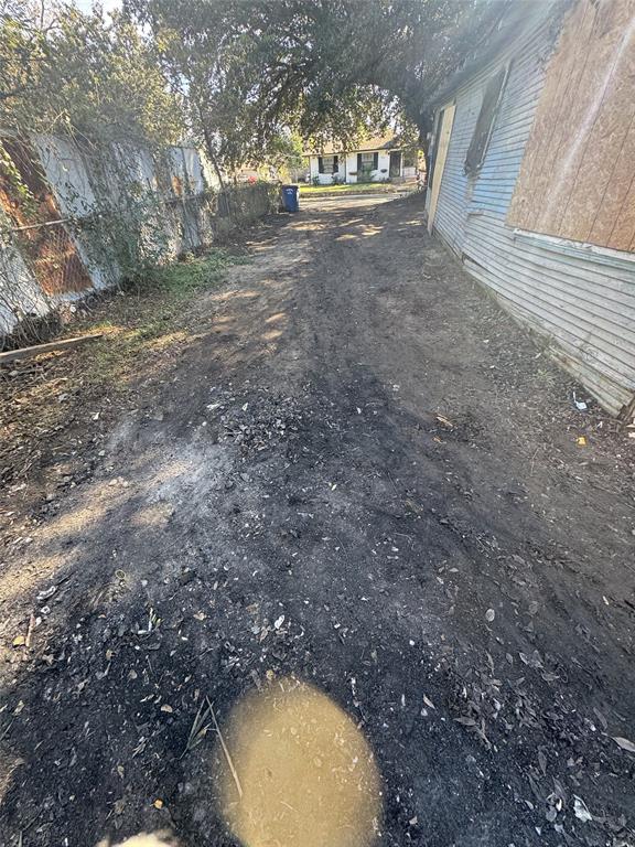 Second Ave - Residential