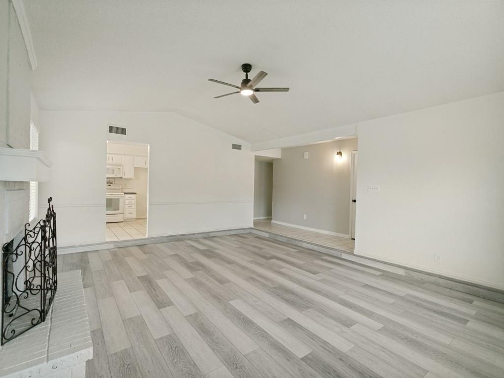 2504 Royal Oaks Drive