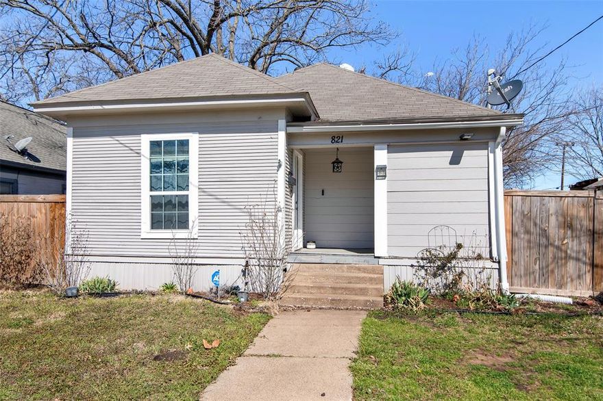 Step into this charming and meticulously maintained 2-bedroom, 1-bath home, perfectly sized for comfort and convenience. Nestled in a desirable location near downtown Sherman, this delightful residence boasts a spacious and fenced backyard, offering plenty of room for outdoor activities and gatherings. As an added bonus, the property features a versatile storage building complete with a loft, providing ample space for all your storage needs or even a cozy workspace. This affordable home is in great shape and ideally situated close to a variety of restaurants and shopping options, making it a perfect choice for those seeking both tranquility and accessibility. Make this enchanting home yours and enjoy the best of what Sherman has to offer!