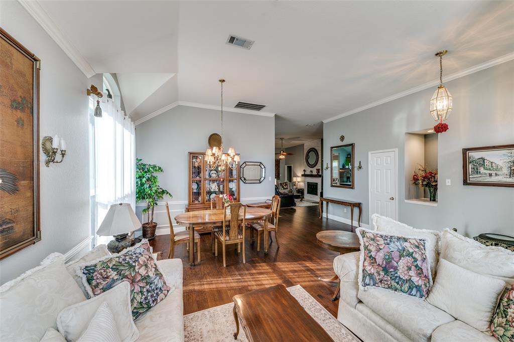 209 Timberbluff Lane