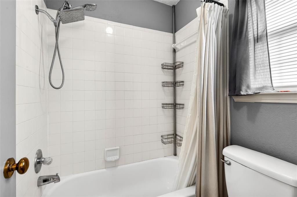 Colonial Estates - Residential