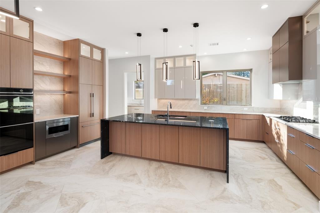 3209 Saint Croix Drive