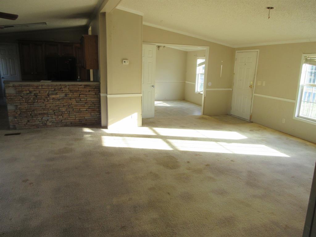 6154 Pine Tree Loop