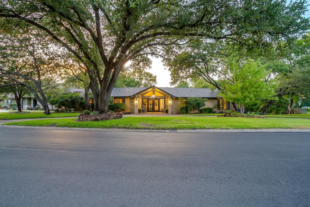 7844 Skylake Drive