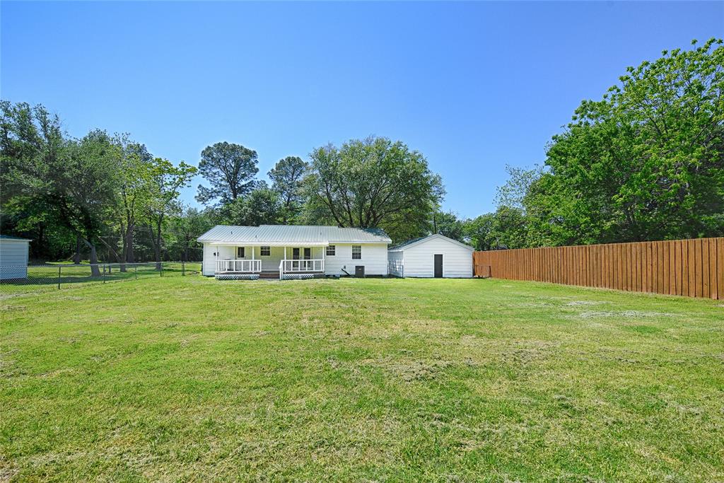 G T Walters A795 - Residential Lease