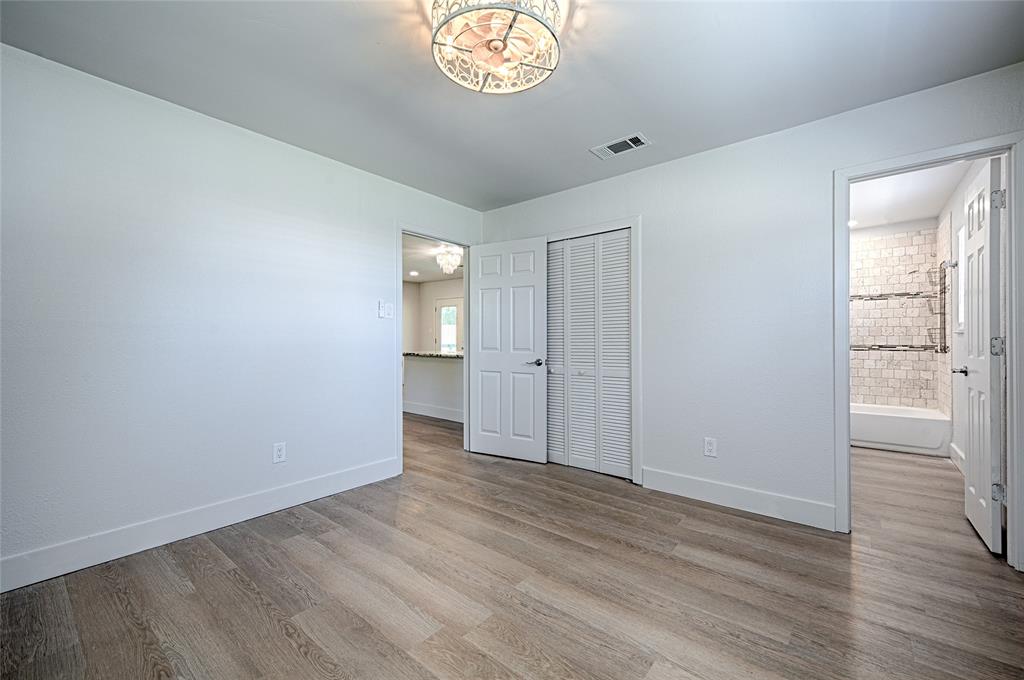 G T Walters A795 - Residential Lease