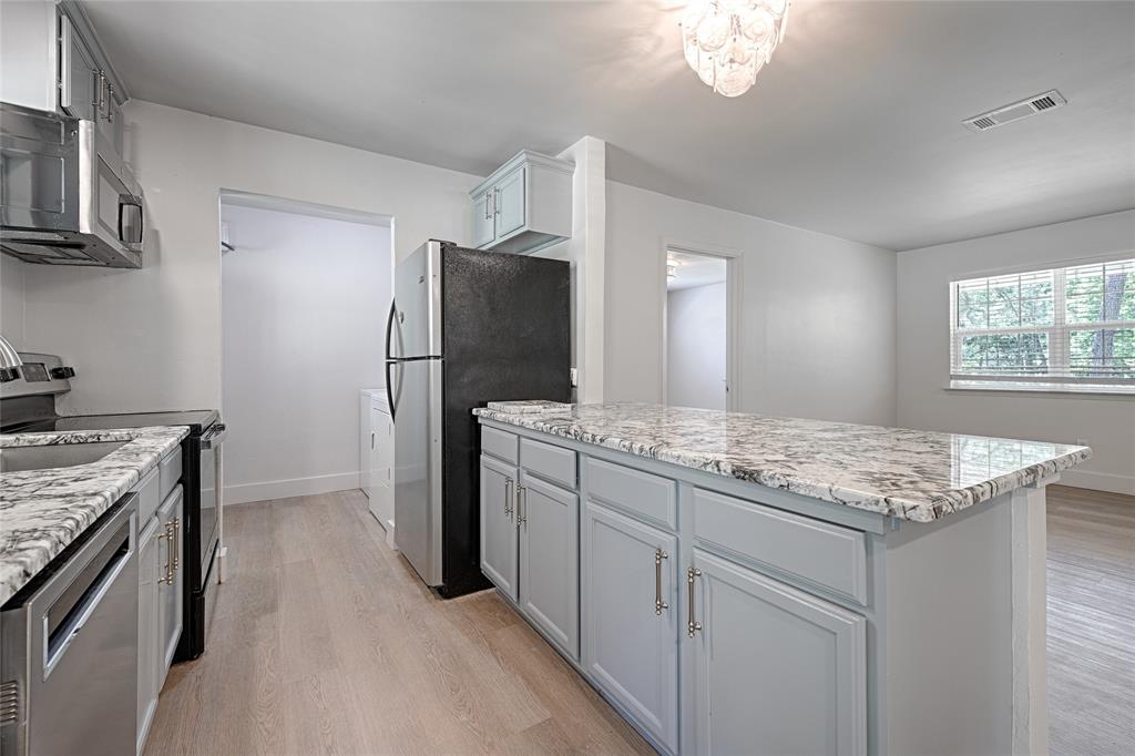 G T Walters A795 - Residential Lease