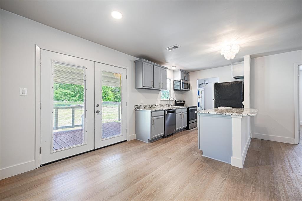 G T Walters A795 - Residential Lease