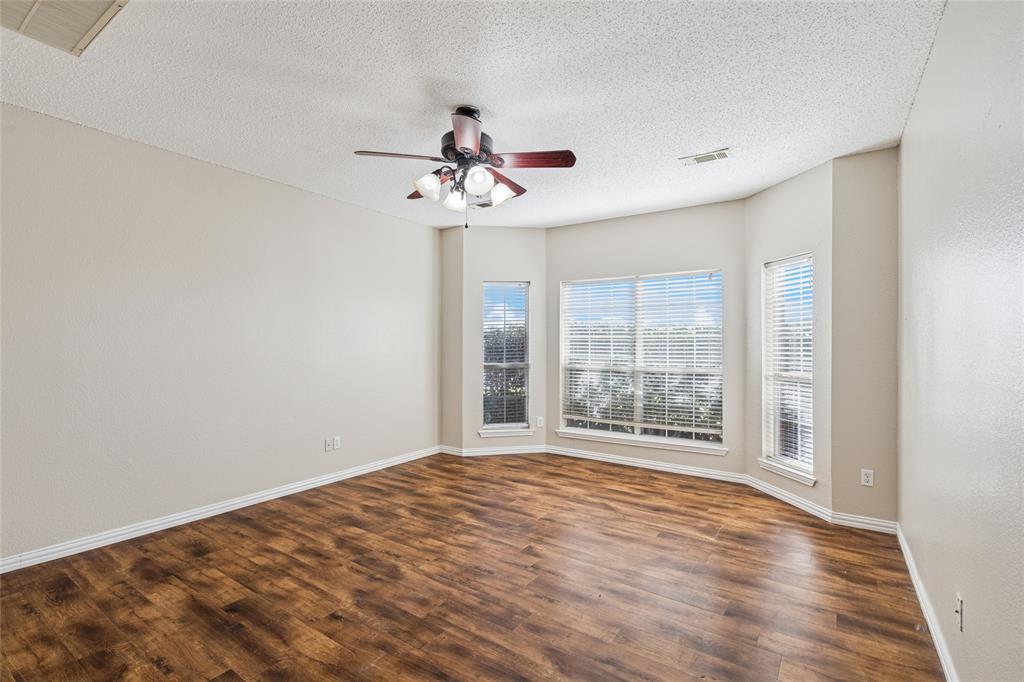 Saginaw, Texas 76131, United States, 4 Bedrooms Bedrooms, ,3 BathroomsBathrooms,Residential,Active,250128