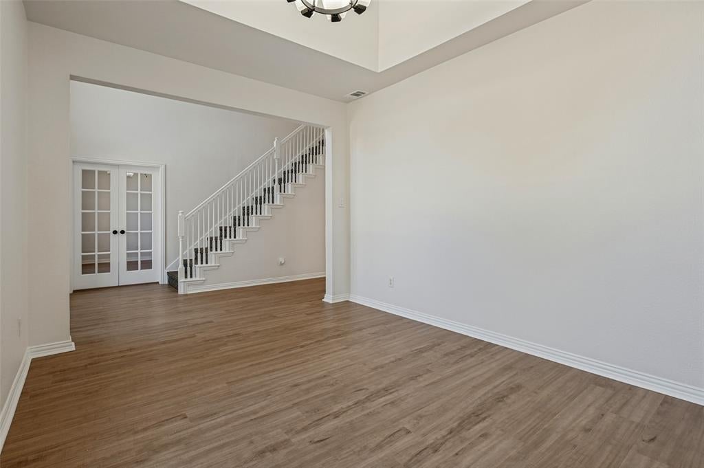 1364 Wentworth Drive