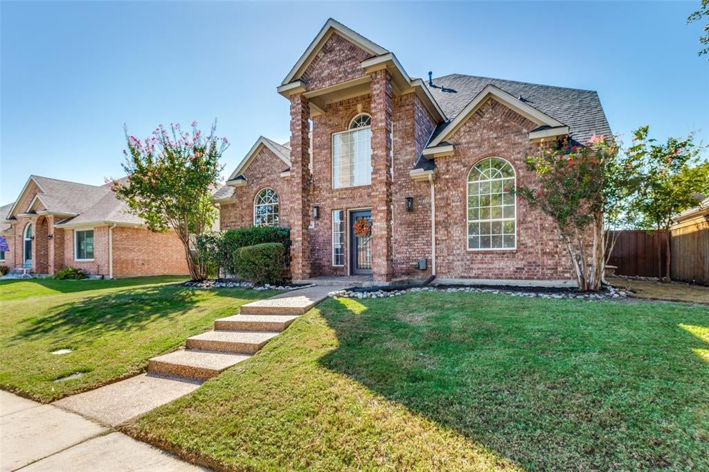 1364 Wentworth Drive