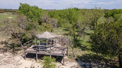 A home in Hico