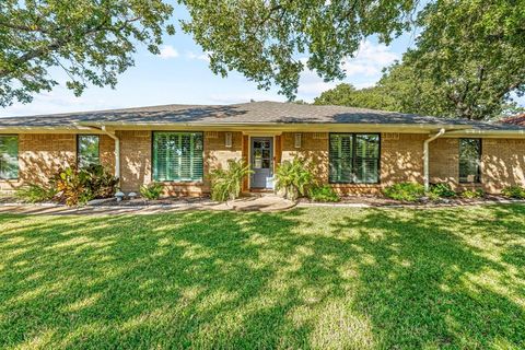 1507 Mimosa Circle Graham TX 76450