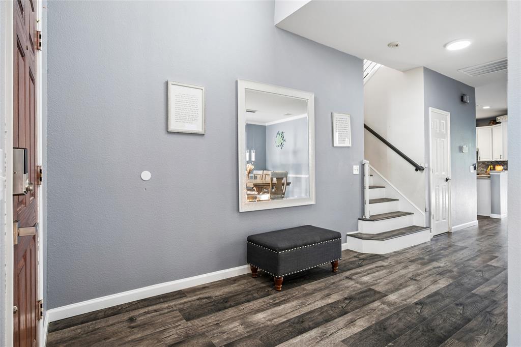 4104 Walnut Creek Court