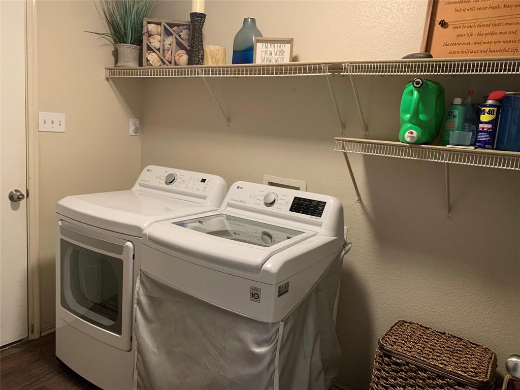 Brookwood Park - Residential