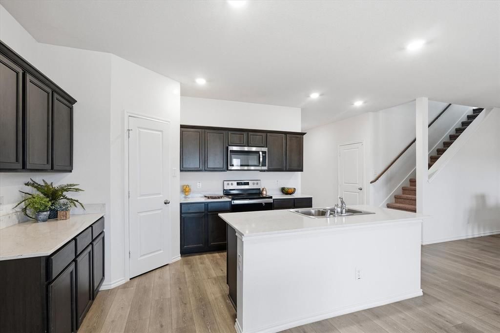 Photo of 3249 Waldrop Drive, Mesquite, TX 75126 (MLS # 21247926)