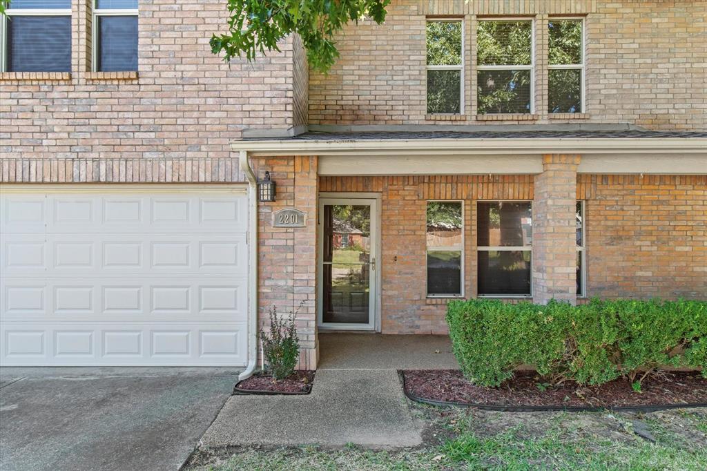 2201 Driskell Lane