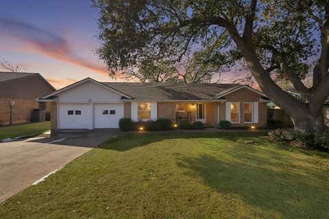 4018 Lynbrook Lane Arlington TX 76015