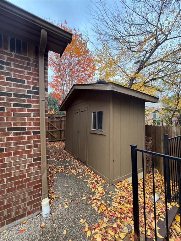 Lake Forest Ph 2 North - Residential Lease