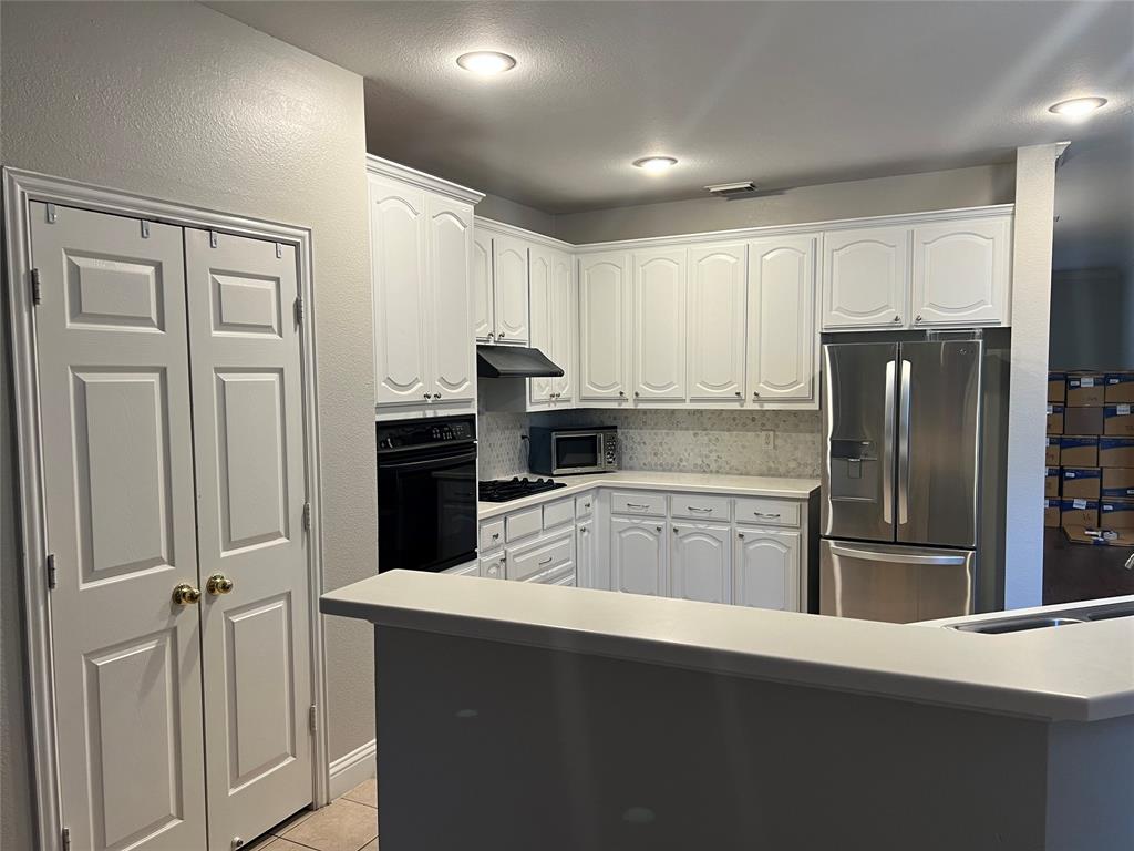 Lake Forest Ph 2 North - Residential Lease