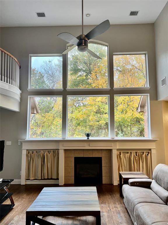 Lake Forest Ph 2 North - Residential Lease