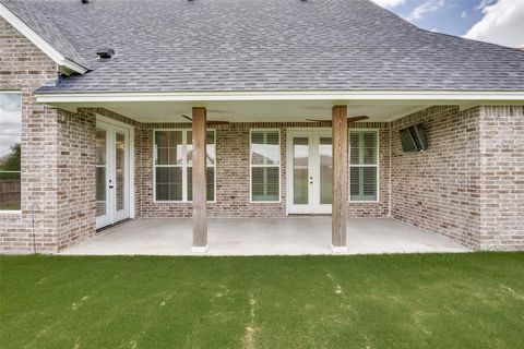Tiny photo for 2020 Vanderbilt Drive, Weatherford, TX 76088 (MLS # 21100624)