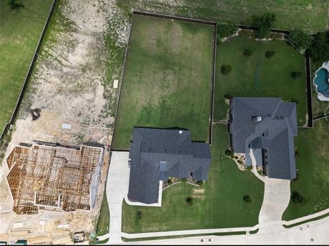 Tiny photo for 2020 Vanderbilt Drive, Weatherford, TX 76088 (MLS # 21100624)