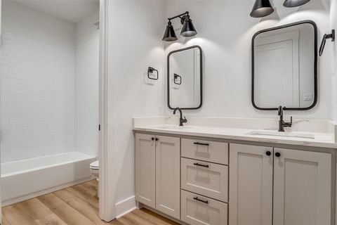 Tiny photo for 2020 Vanderbilt Drive, Weatherford, TX 76088 (MLS # 21100624)