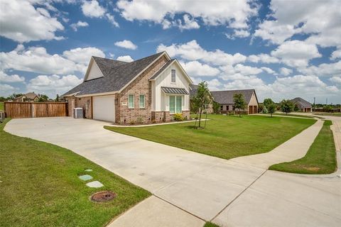 Tiny photo for 2020 Vanderbilt Drive, Weatherford, TX 76088 (MLS # 21100624)