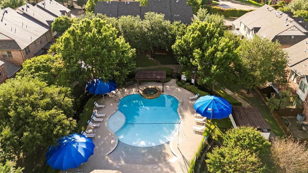 Suncreek Twnhms - Residential