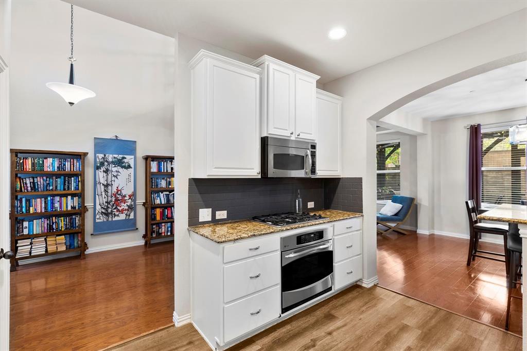 Suncreek Twnhms - Residential