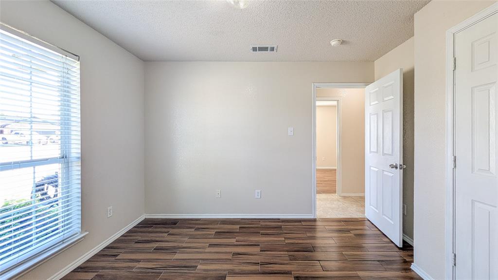 Meadow Vista Estates Add - Residential Lease