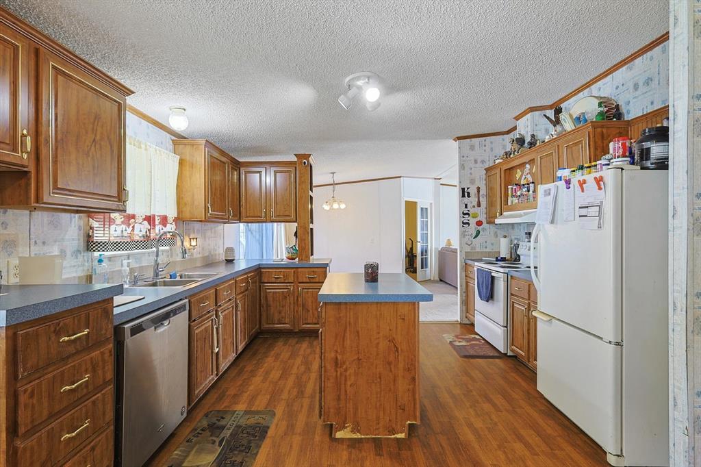 Paradise Estate - Residential