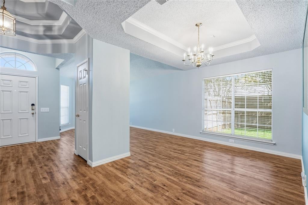 408 Pin Oak Trail