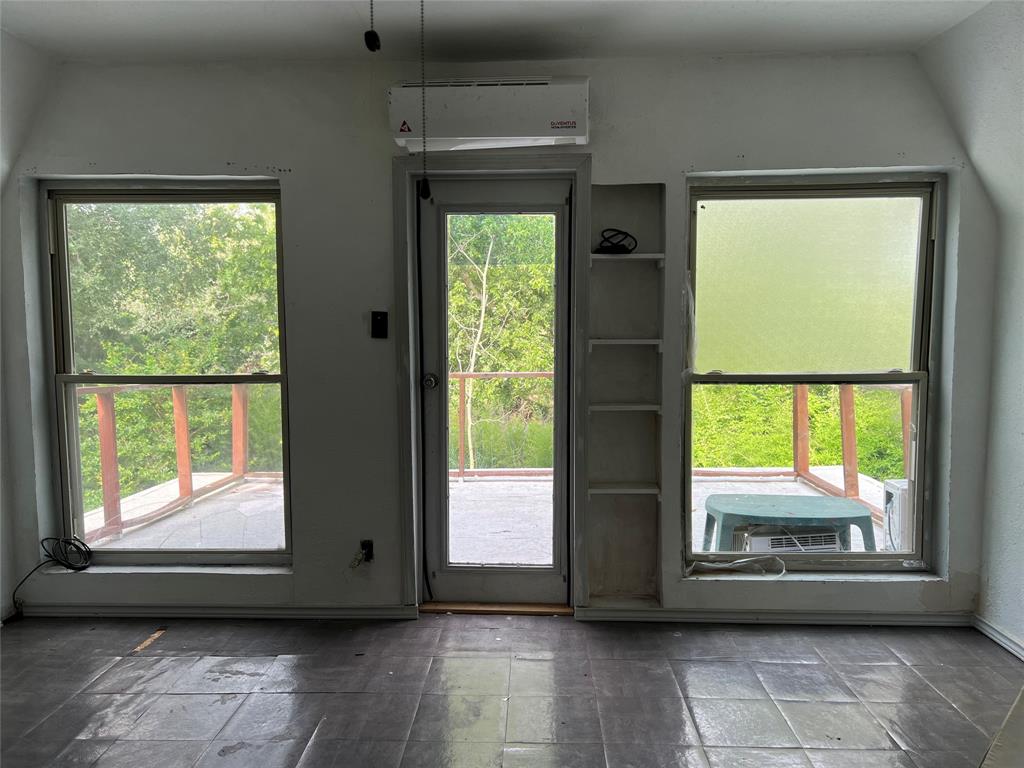 TREE HOUSE ESTATES - Residential