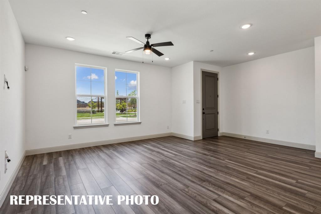 1039 Splitrock Drive
