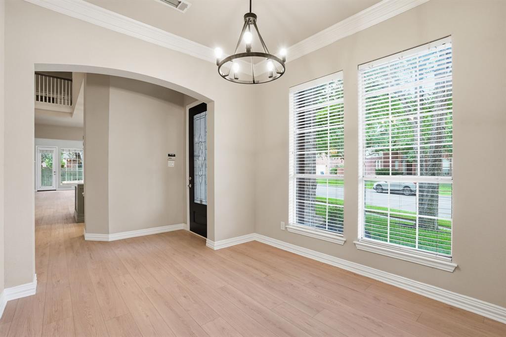 2500 Lakewood Court