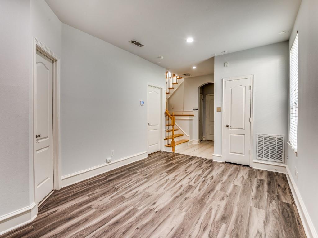 Palm Plaza - Residential Lease