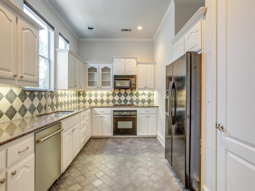 Palm Plaza - Residential Lease