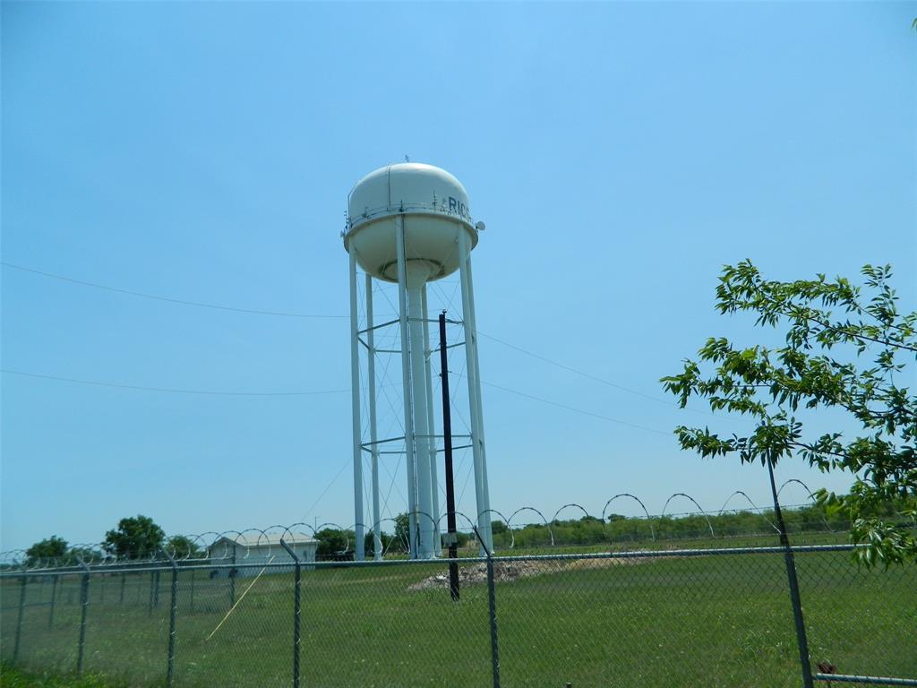 Warmack and Larrabee surveys - Land