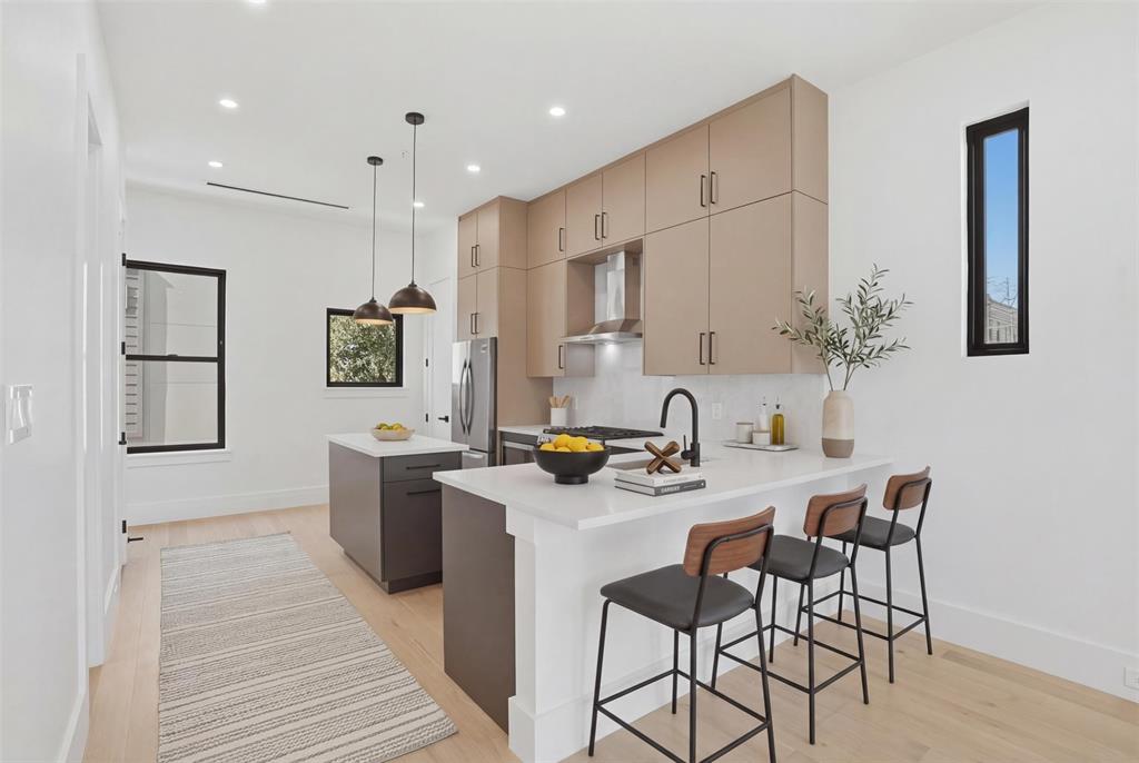 Elk Hill - Residential