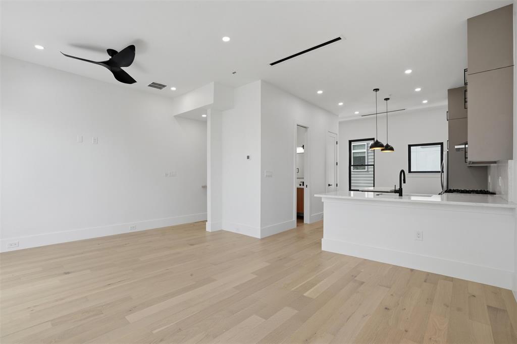 Elk Hill - Residential