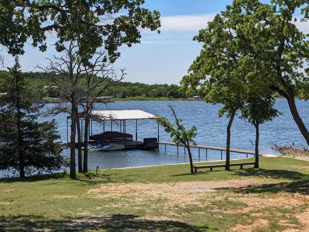 Amon Carter Lake - Residential