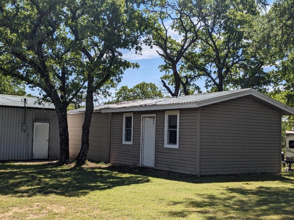 Amon Carter Lake - Residential