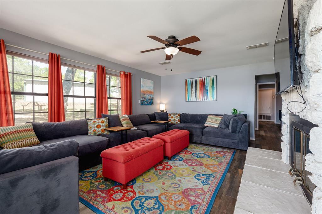 Amon Carter Lake - Residential