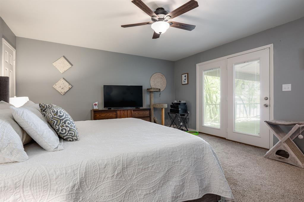 Amon Carter Lake - Residential