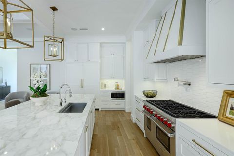 Tiny photo for 5523 Greenbrier Drive, Dallas, TX 75209 (MLS # 21022959)