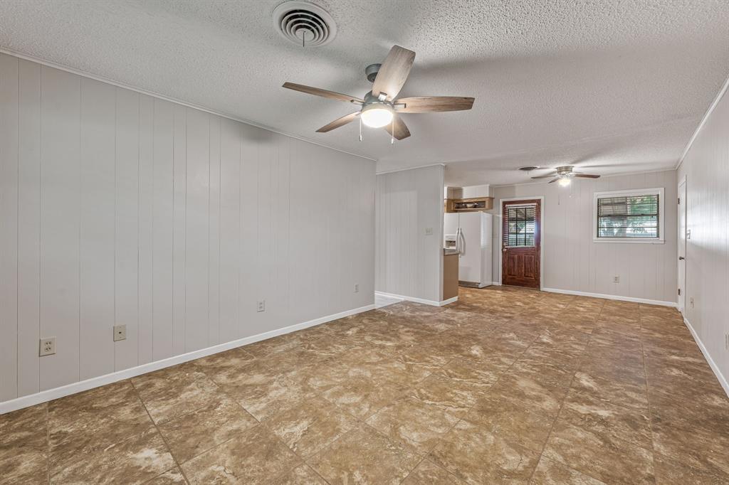 Central Deleon - Residential