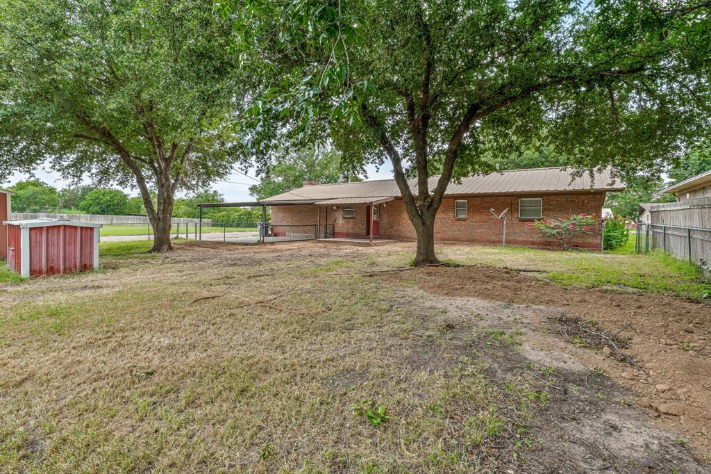 Central Deleon - Residential